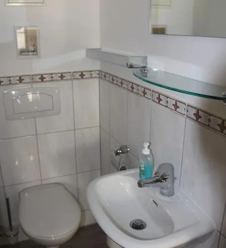 Apartment Maisonette Im Waldhaus *